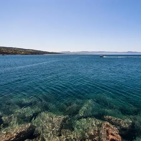 B18 La Peonia 120 Mt Dalla Isola Rossa (Sassari)