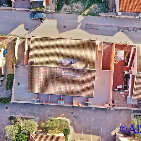 B18 La Peonia 120 Mt Dalla Apartman Isola Rossa